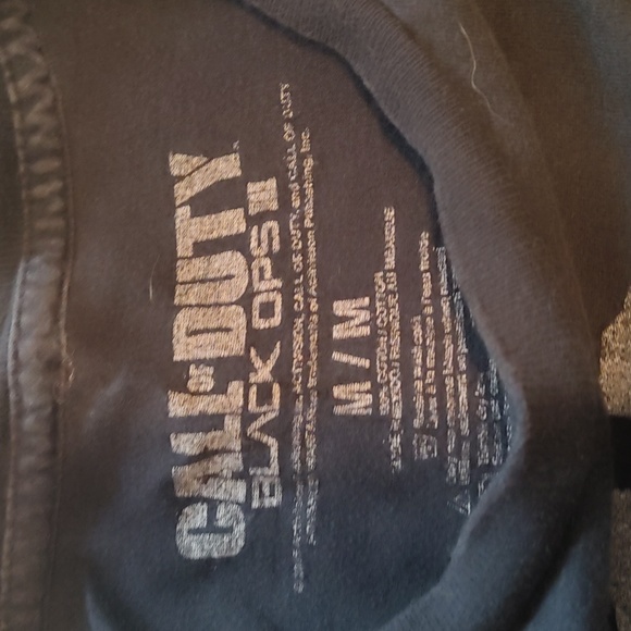 Medium Call Of Duty Black Ops 3 T-shirt - Picture 3 of 3